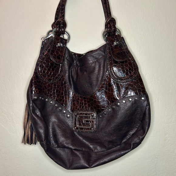 Elegant Brown Y2K Guess Leather Shoulder Bag - Picture 1 of 5